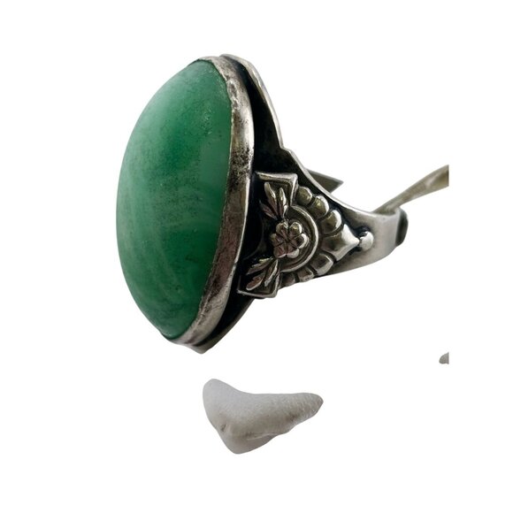 Vintage Decorative Silvertone Glass or Tourmaline Fancy Shank Ring 6.5 (A7077) - Picture 3 of 6